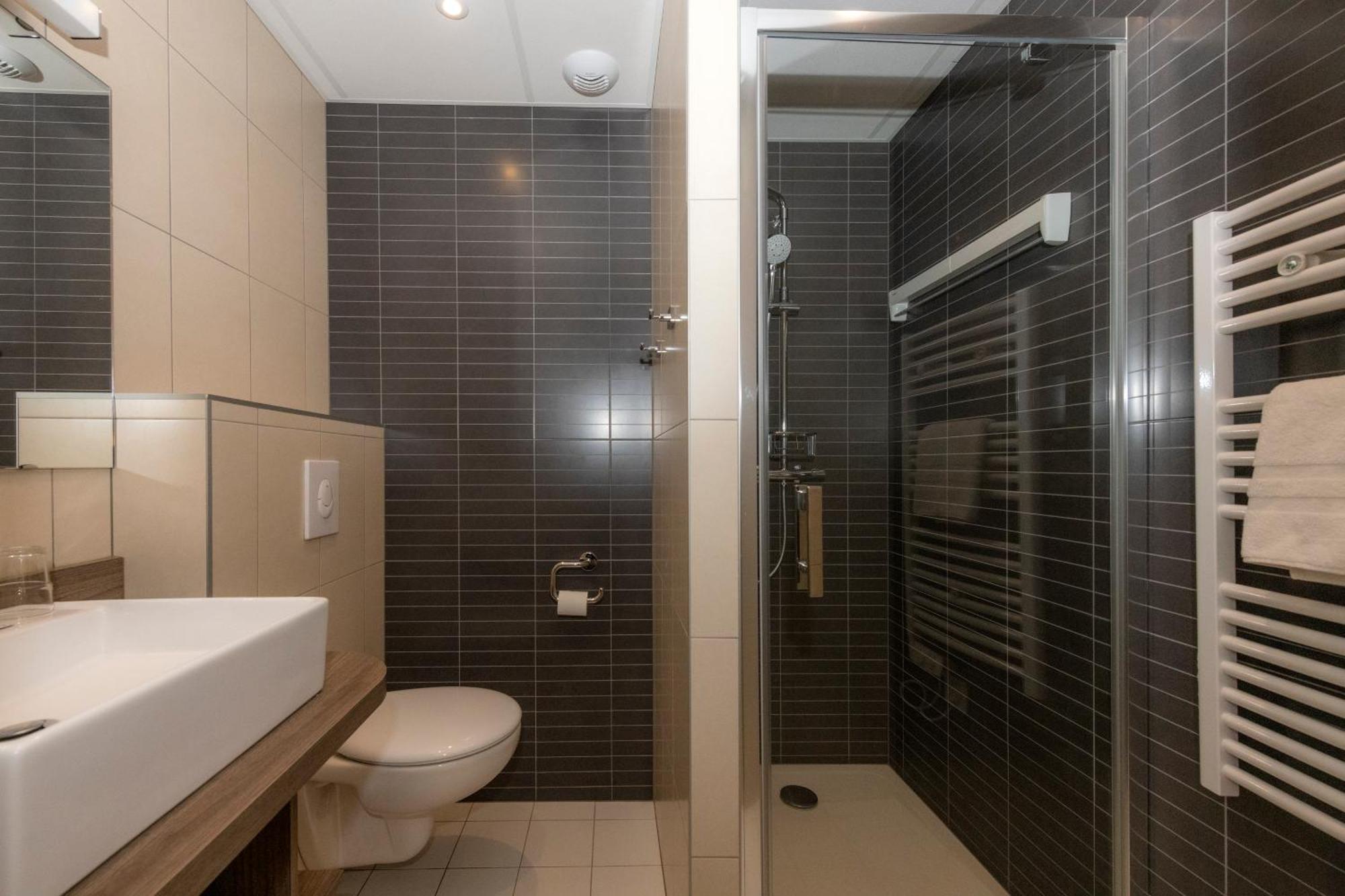 Vtf L'Hotel Des Bains Saint-Cast-le-Guildo Εξωτερικό φωτογραφία